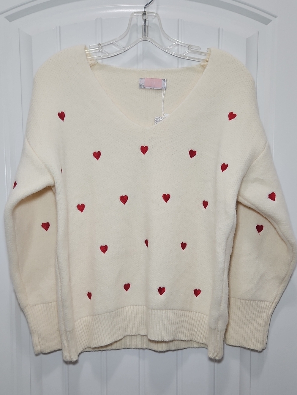 C+D+M Ivory V-Neck Sweater Red Heart Embroidery Medium Women's New